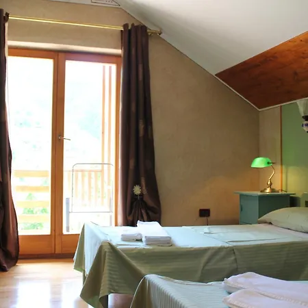 Tutto Hotel 3*