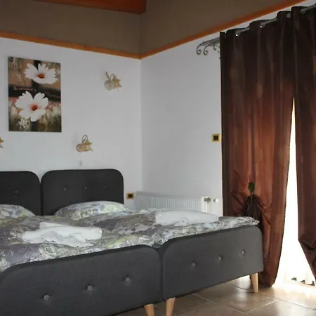 Tutto Hotel